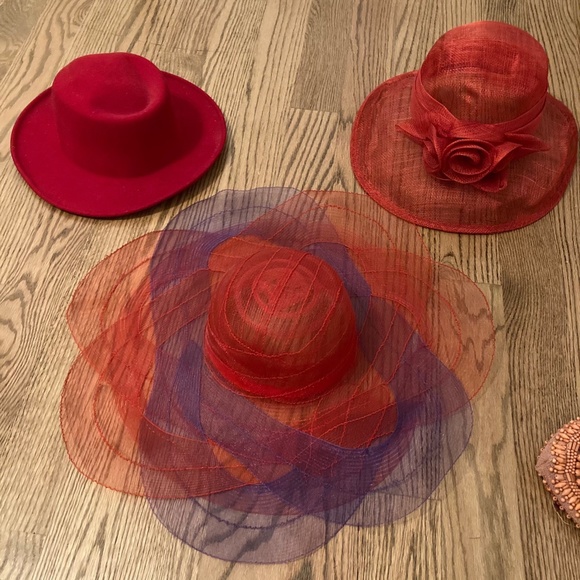 Bundle of 7 red hats all in perfect condition! - Picture 9 of 14